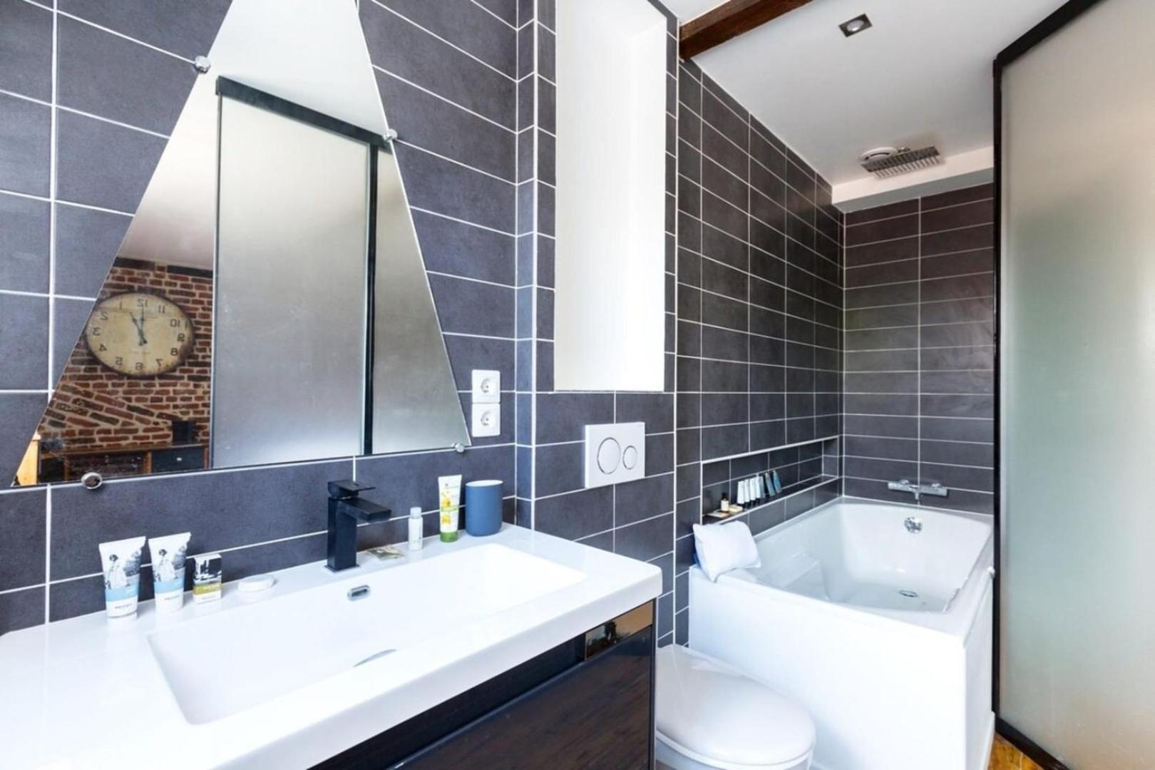 Апартаменты Vieux Lille Triplex De 100 M2 Экстерьер фото